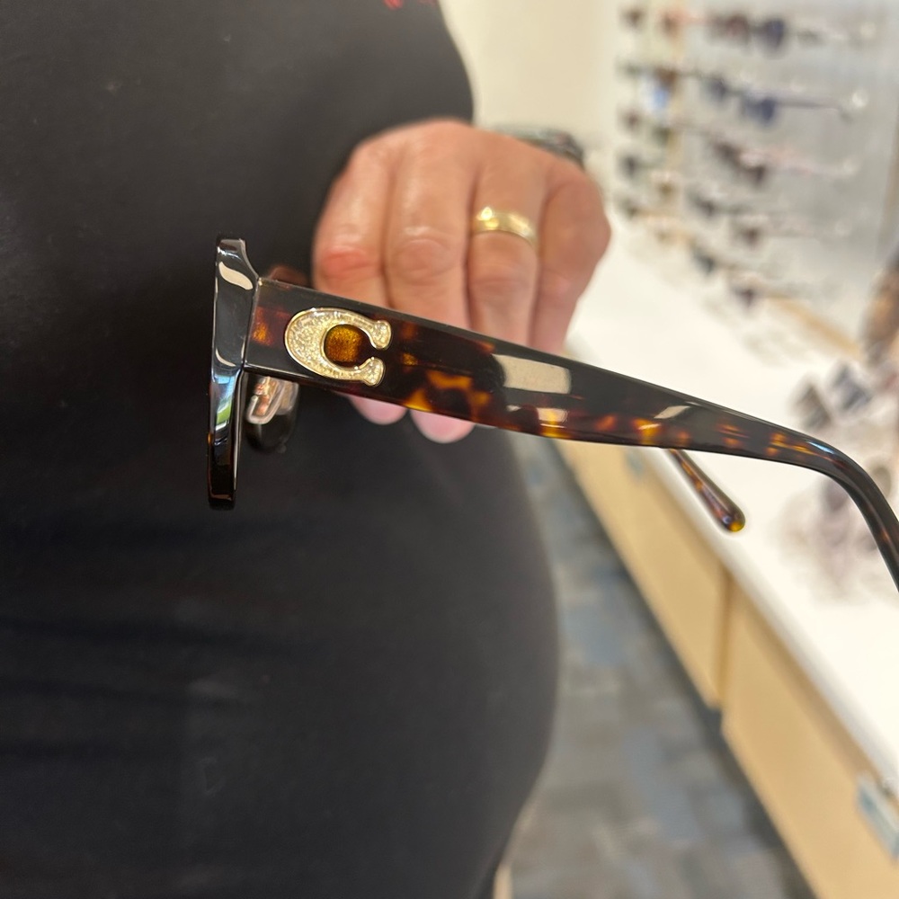Coach Brown Sunglasses Modern Design - Picture 2 of 3